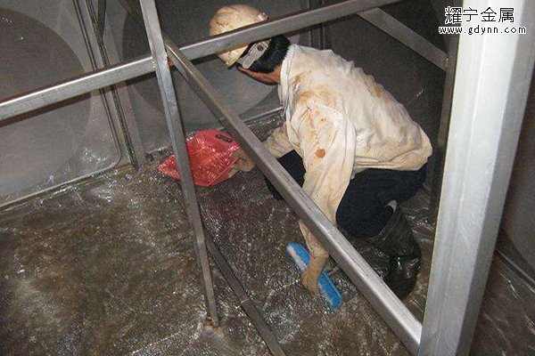 如何正确使用不锈钢水箱