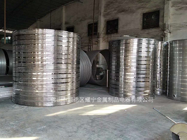 不锈钢圆形水箱内部加圆起什么作用